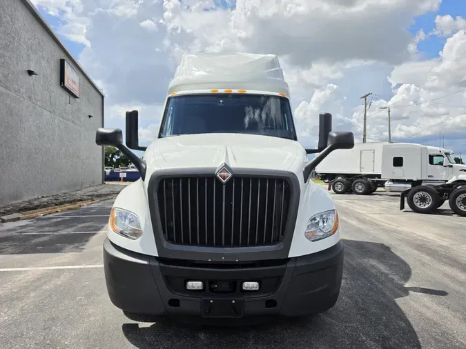 2022 International LT625b1d499e3f31eff1c1b575b6bf651565a