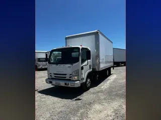 2019 ISUZU NPR HD