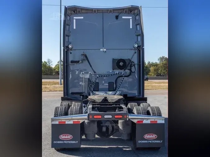 2021 PETERBILT 579