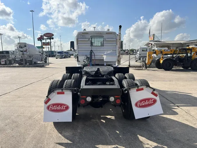 2017 Peterbilt 579