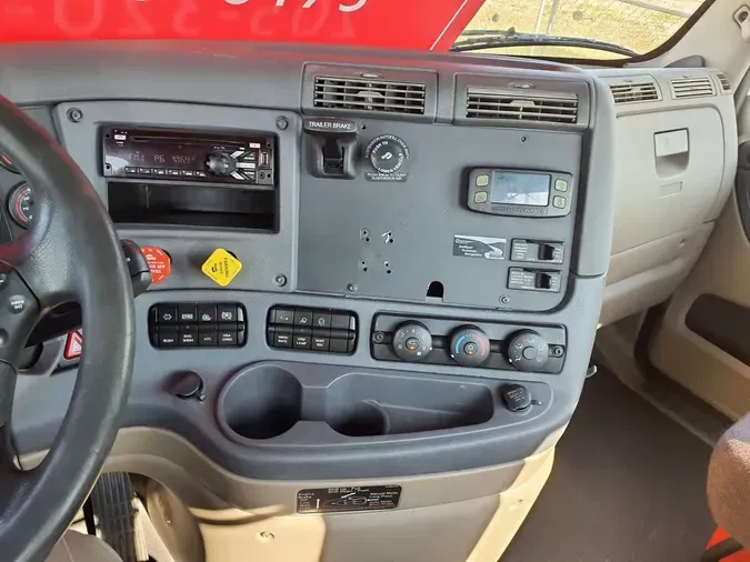 2018 FREIGHTLINER CASCADIA 125