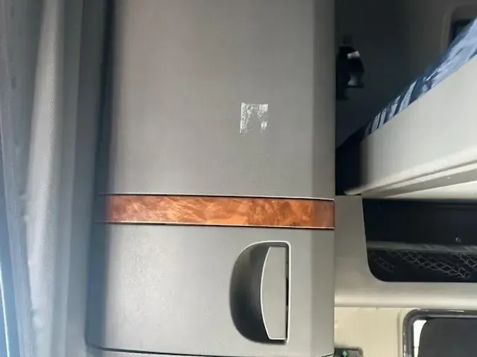 2022 International LT625