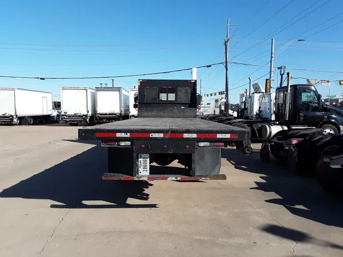 2018 FREIGHTLINER/MERCEDES M2 106