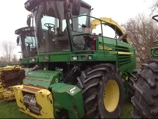 2007 John Deere 7500