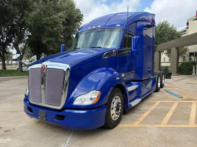 2021 Kenworth T680