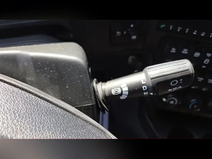 2022 INTERNATIONAL LT