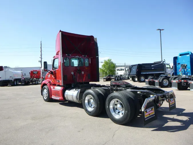 2022 Peterbilt 579