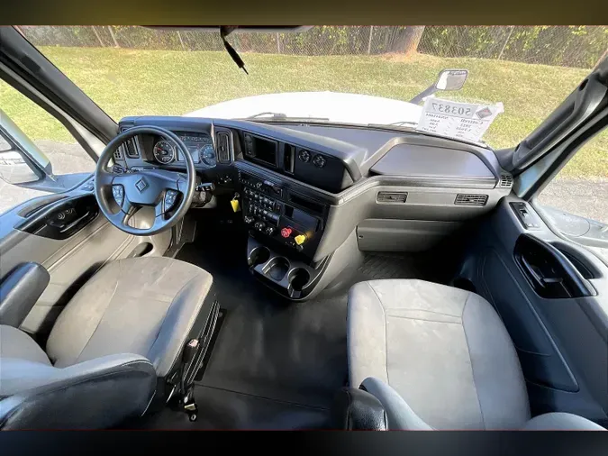 2022 INT LT625 6x4b202dda02e9f455babbe115aed76cbf2