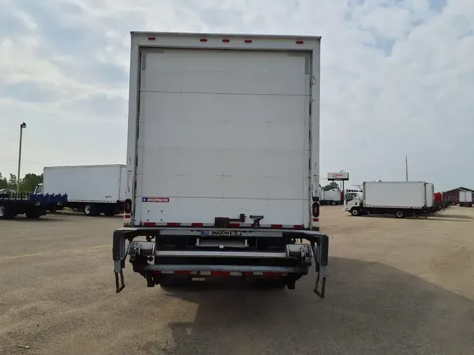 2018 FREIGHTLINER M2 106