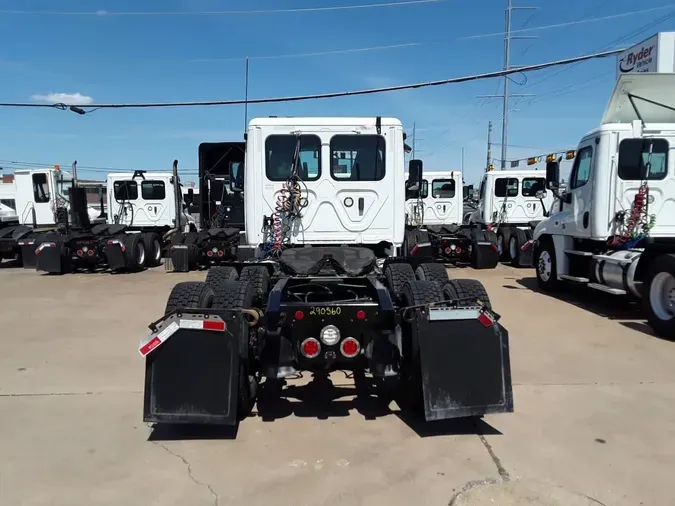 2020 FREIGHTLINER CASCADIA 125