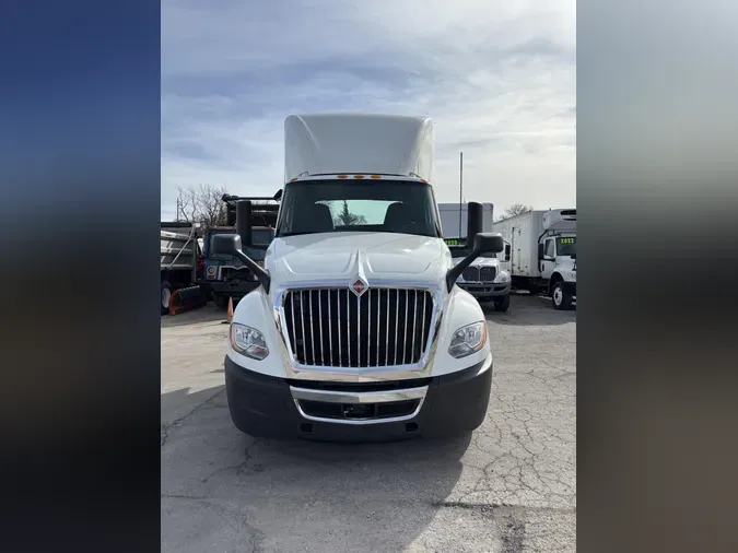 2021 International LT625