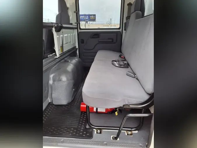 2020 ISUZU NRR/NU4b209567e45577068f2dfb4a5541d30c8