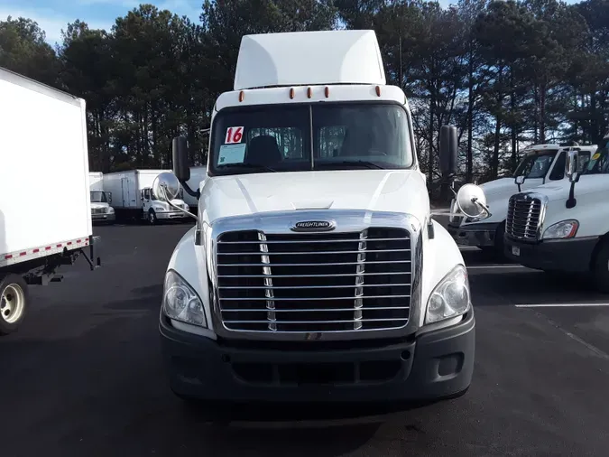 2016 FREIGHTLINER/MERCEDES CASCADIA 125