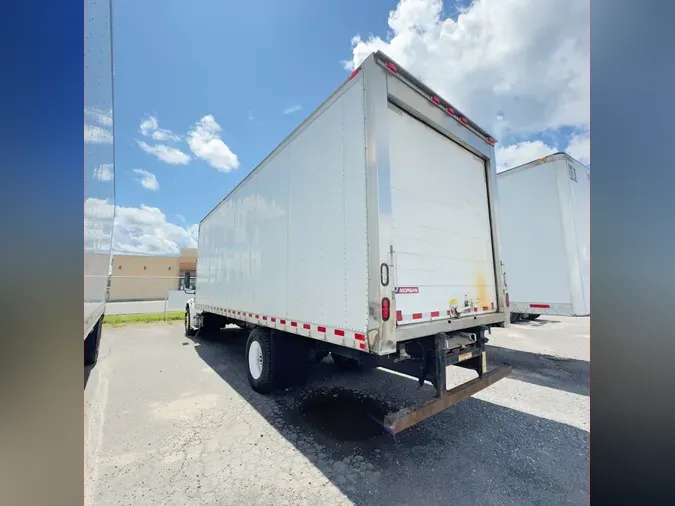 2016 FREIGHTLINER/MERCEDES M2 106