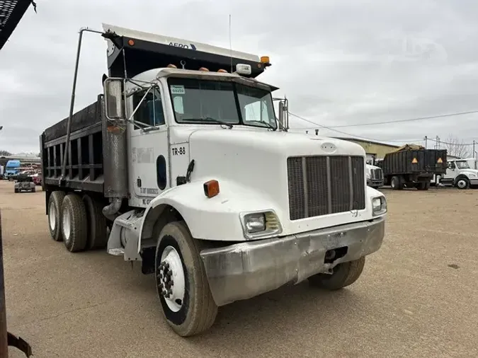 1999 PETERBILT 330