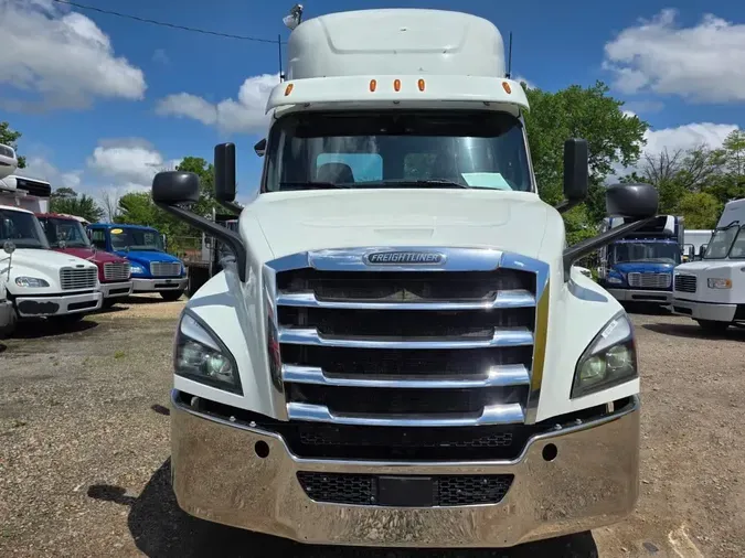 2019 FREIGHTLINER NEW CASCADIA PX12664
