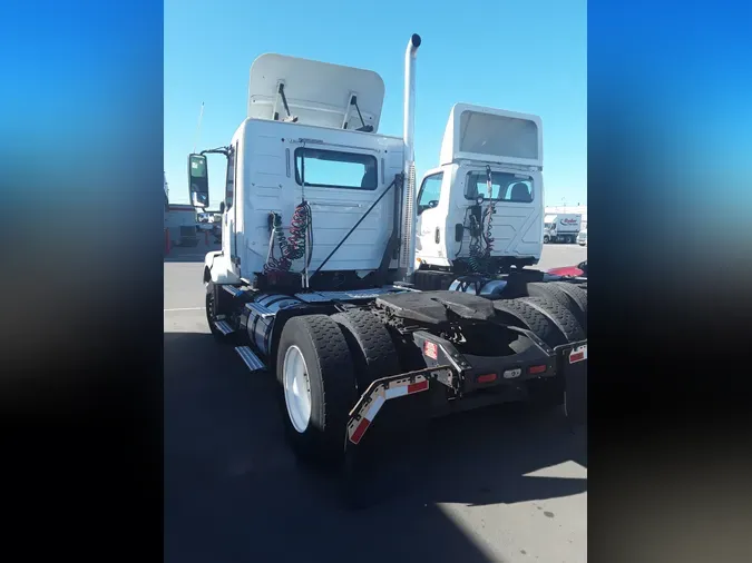 2016 VOLVO VNL42TRACTOR