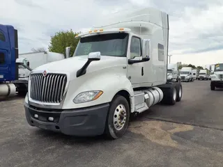 2019 NAVISTAR INTERNATIONAL LT625 SLPR CAB