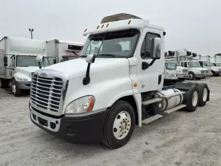 2017 FREIGHTLINER/MERCEDES CASCADIA 125