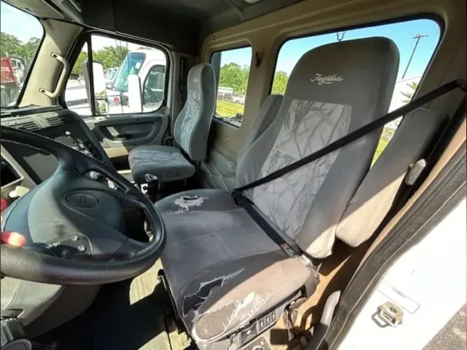 2012 Freightliner Cascadia