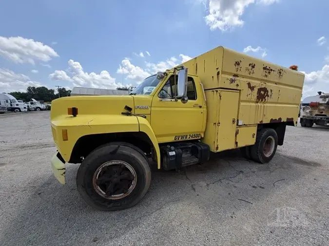 1993 FORD F600