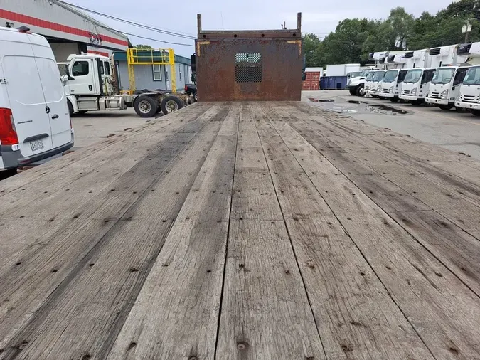 2020 FREIGHTLINER/MERCEDES M2 106b231176ddd50d0c424424dfb827bc026