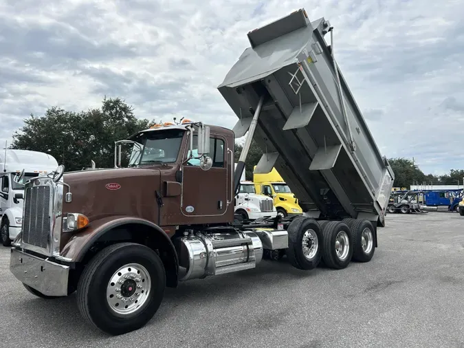 2020 Peterbilt 365