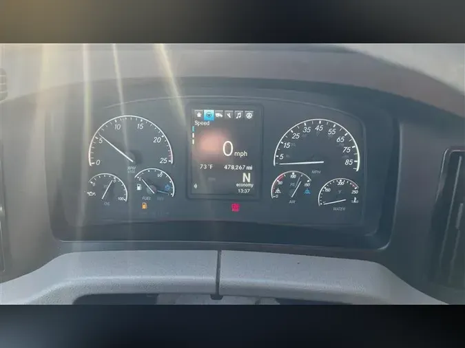 2022 FREIGHTLINER CA126