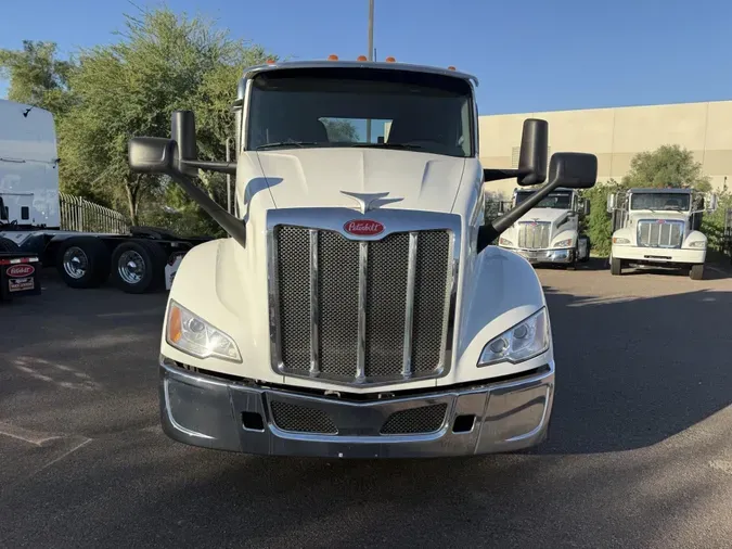 2023 Peterbilt 579