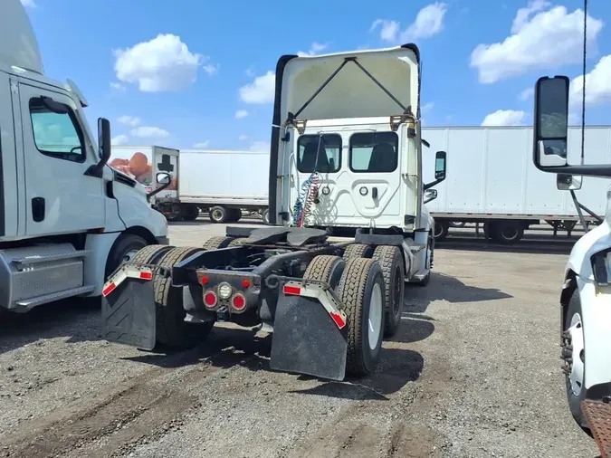 2019 FREIGHTLINER NEW CASCADIA PX12664