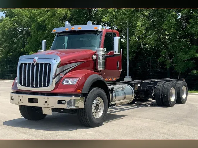 2025 INT HX520 6X4