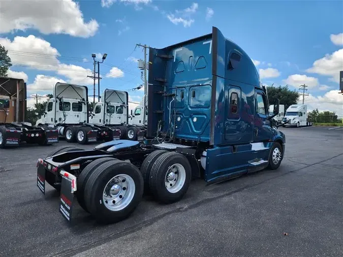 2022 FREIGHTLINER CASCADIA