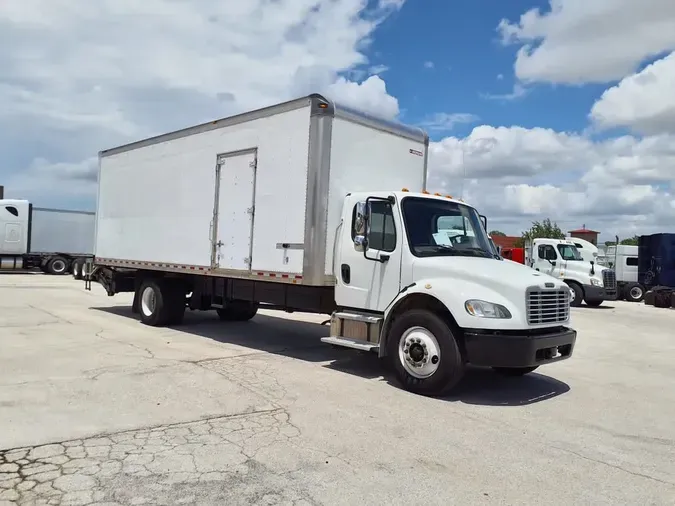 2019 FREIGHTLINER M2 106