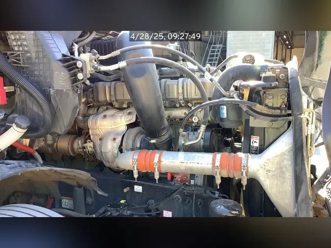 2021 Freightliner Cascadia