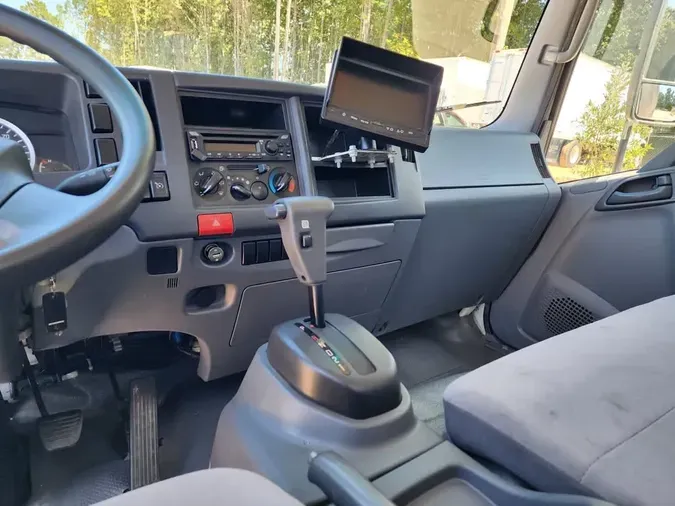 2020 ISUZU NQR