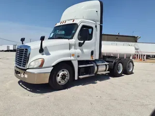 2017 FREIGHTLINER CASCADIA 125