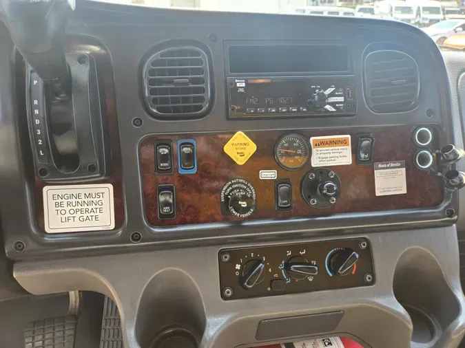 2020 Freightliner Business Class M2 106