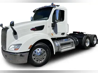 2020 Peterbilt 579