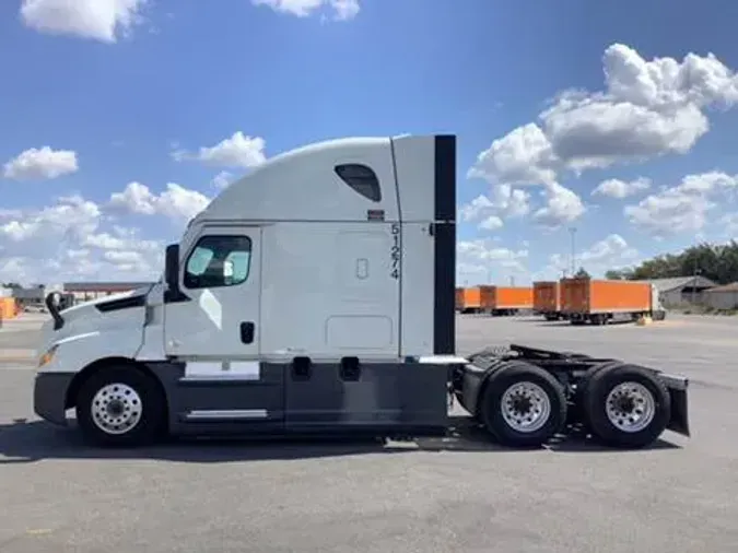 2021 Freightliner Cascadia