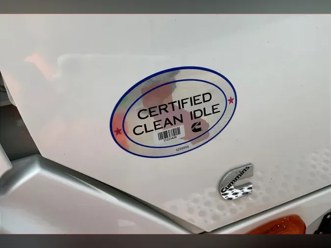 2022 INT LT625 6x4