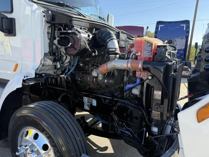 2021 Peterbilt 579b259317ac84d1d0f90cc1abef9d2583a