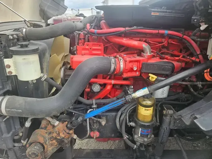 2020 NAVISTAR INTERNATIONAL LT625 SLPR CAB