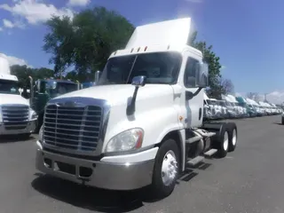 2018 FREIGHTLINER CASCADIA 125