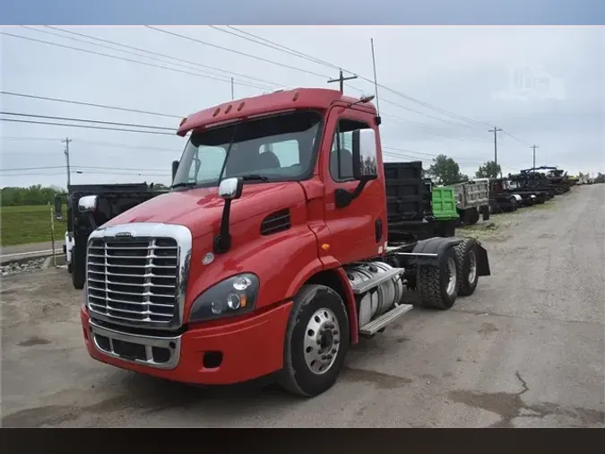 2017 FREIGHTLINER CASCADIA 113b25c7078559acd18aabc0760597ef53f