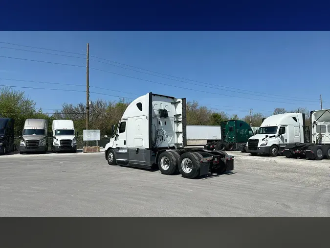 2021 Freightliner Cascadia
