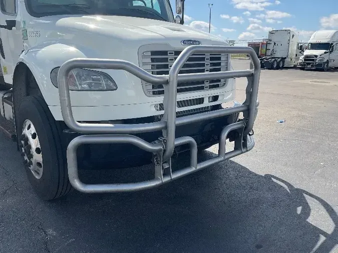 2018 Freightliner M2