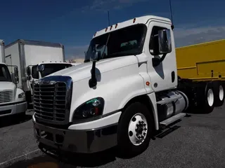 2020 FREIGHTLINER CASCADIA 125