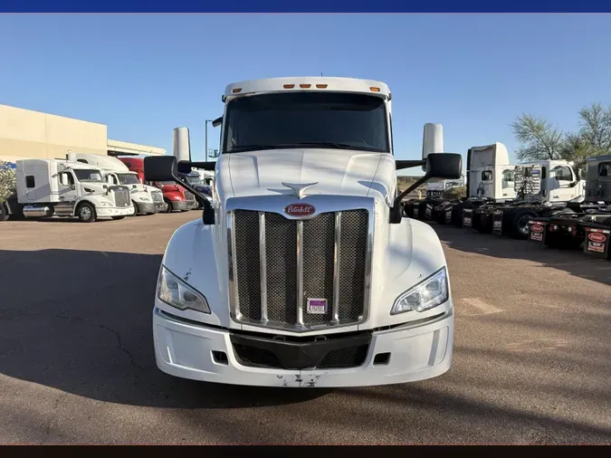 2022 Peterbilt 579