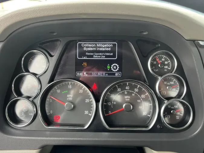 2022 Peterbilt 567