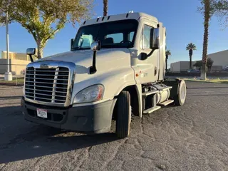 2016 FREIGHTLINER/MERCEDES CASCADIA 125